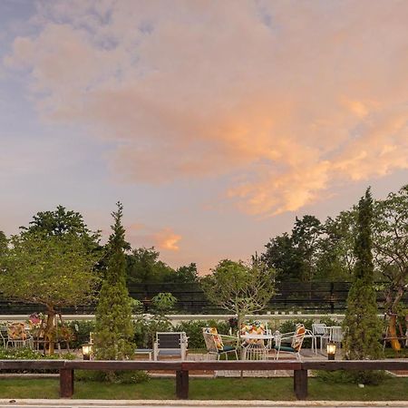 Picha Ville Resort Watthana Nakhon المظهر الخارجي الصورة